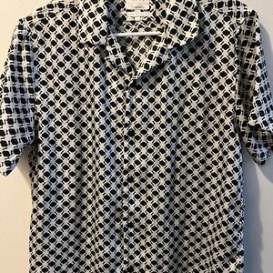 Men's Black and White Patterned Shirt